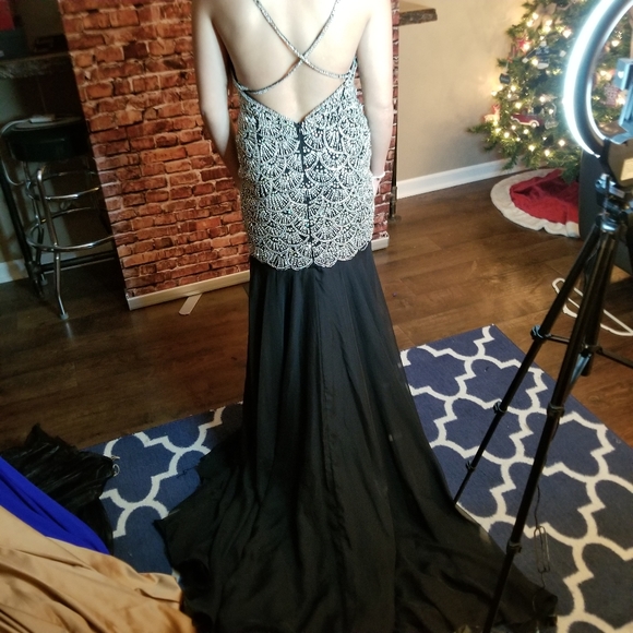 Rachel Allan- prom dress - Picture 2 of 7